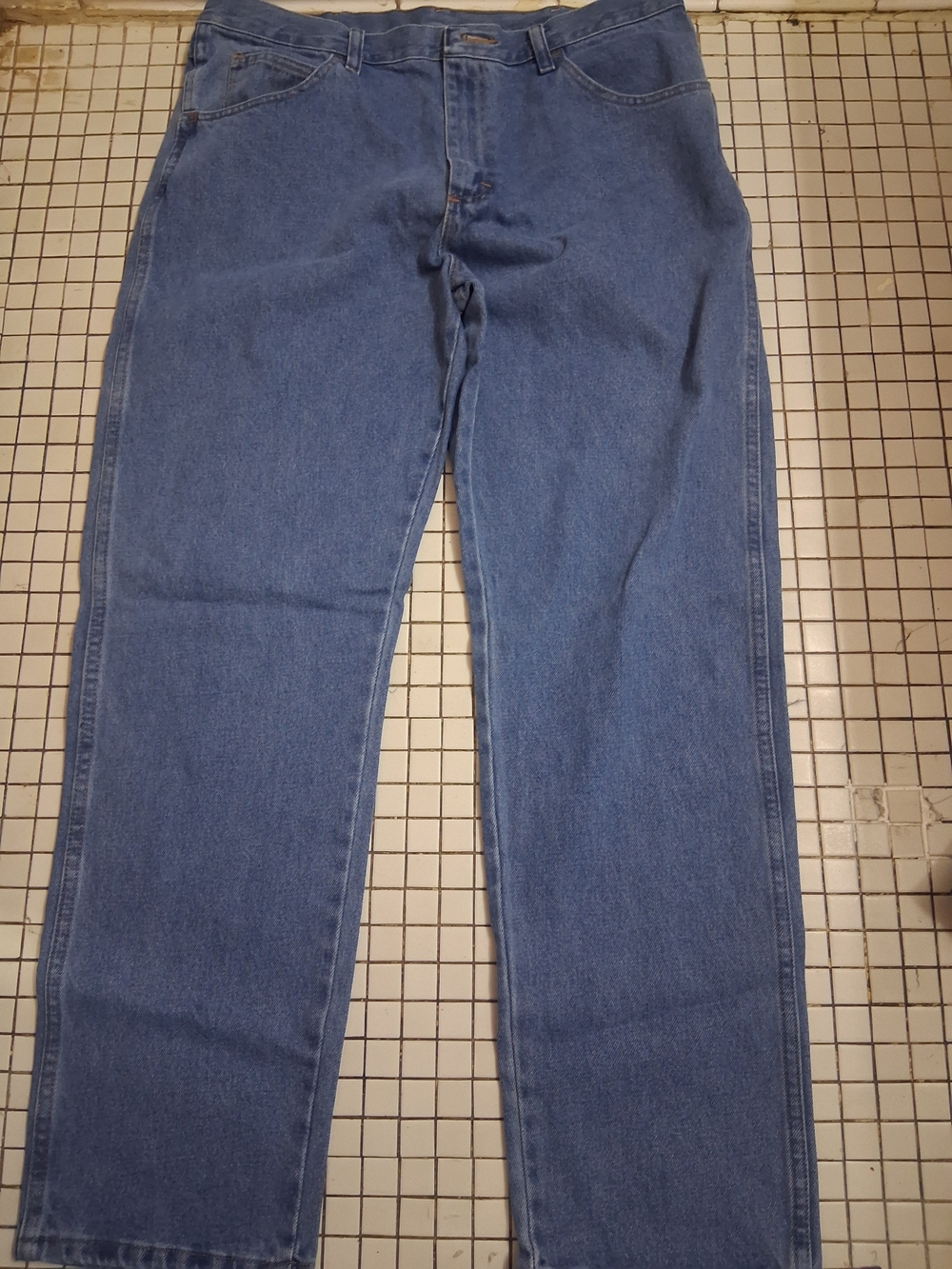 Rustler Men's Straight Leg Denim Jeans in Classic Blue